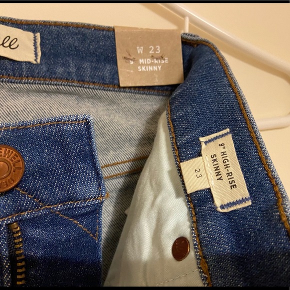 Madewell 9" Mid-Rise Skinny Jeans in Pearson Wash - size 23 - Picture 6 of 7